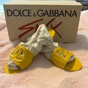 Dolce & Gabbana Yellow Logo Slide Sandals